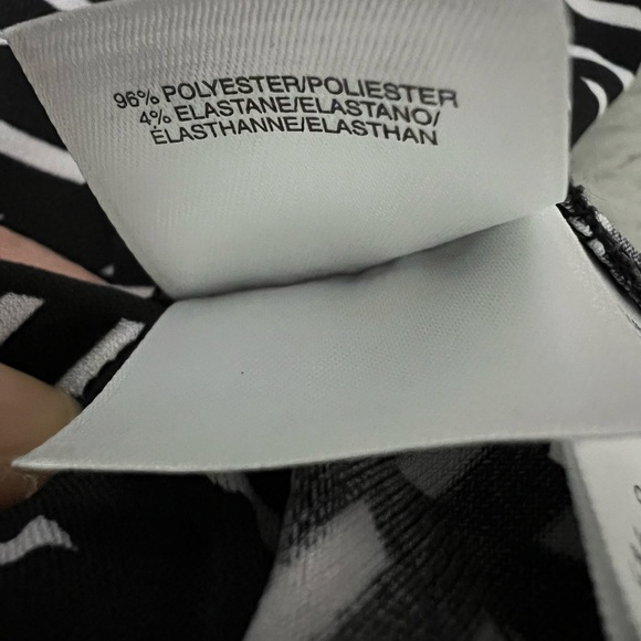 KASPER Drape Neck Sleeveless Top Size PM - Picture 6 of 9